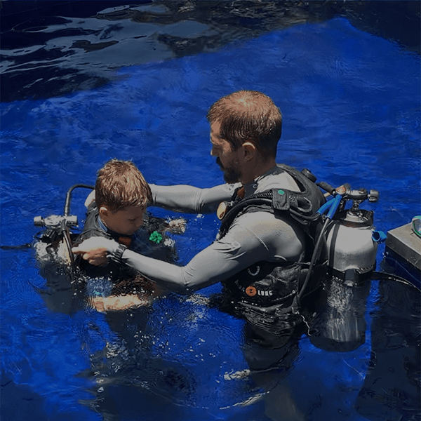 Introduction scuba diving for junior - © DUNE Bali